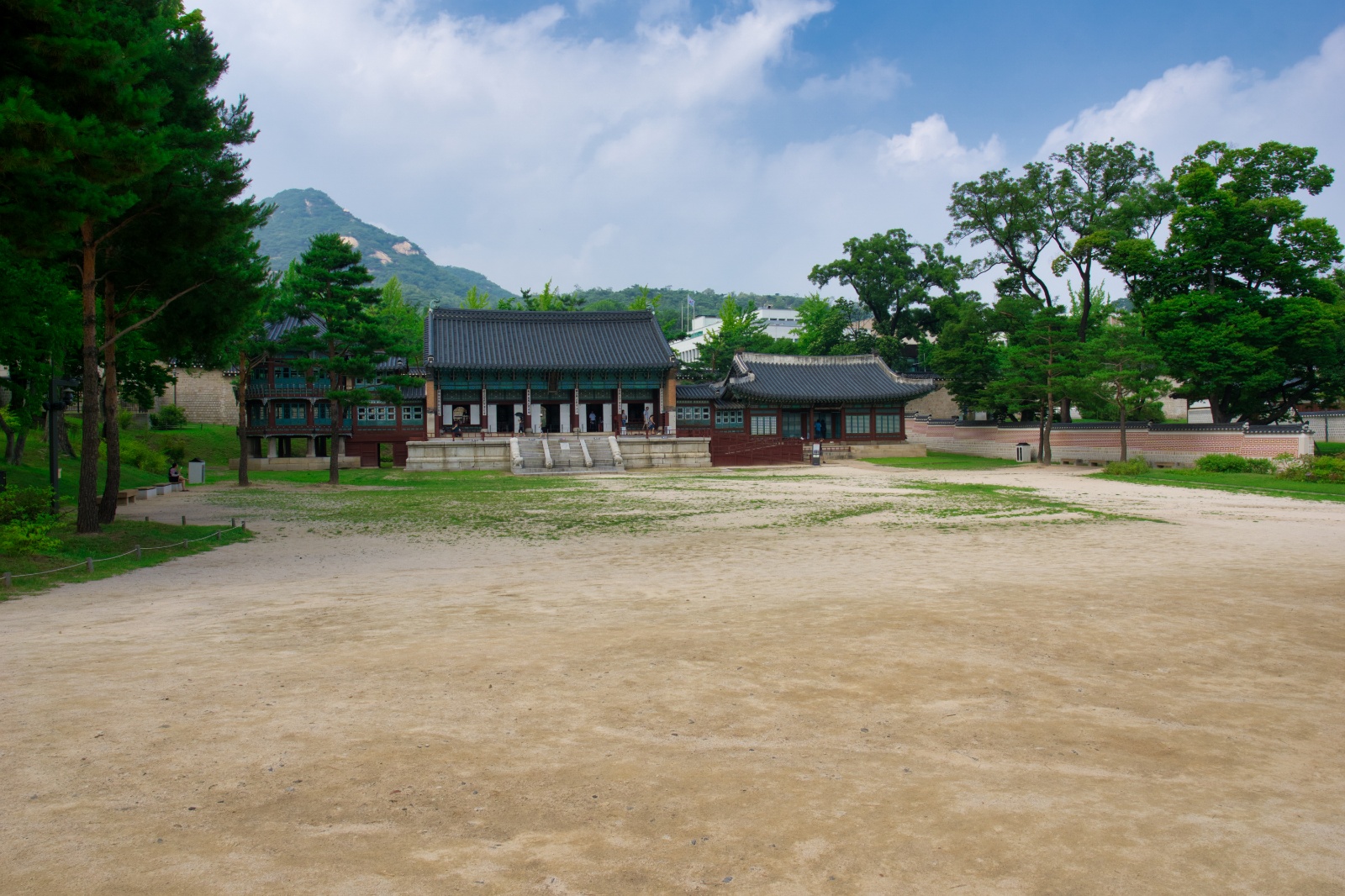 DSC00004